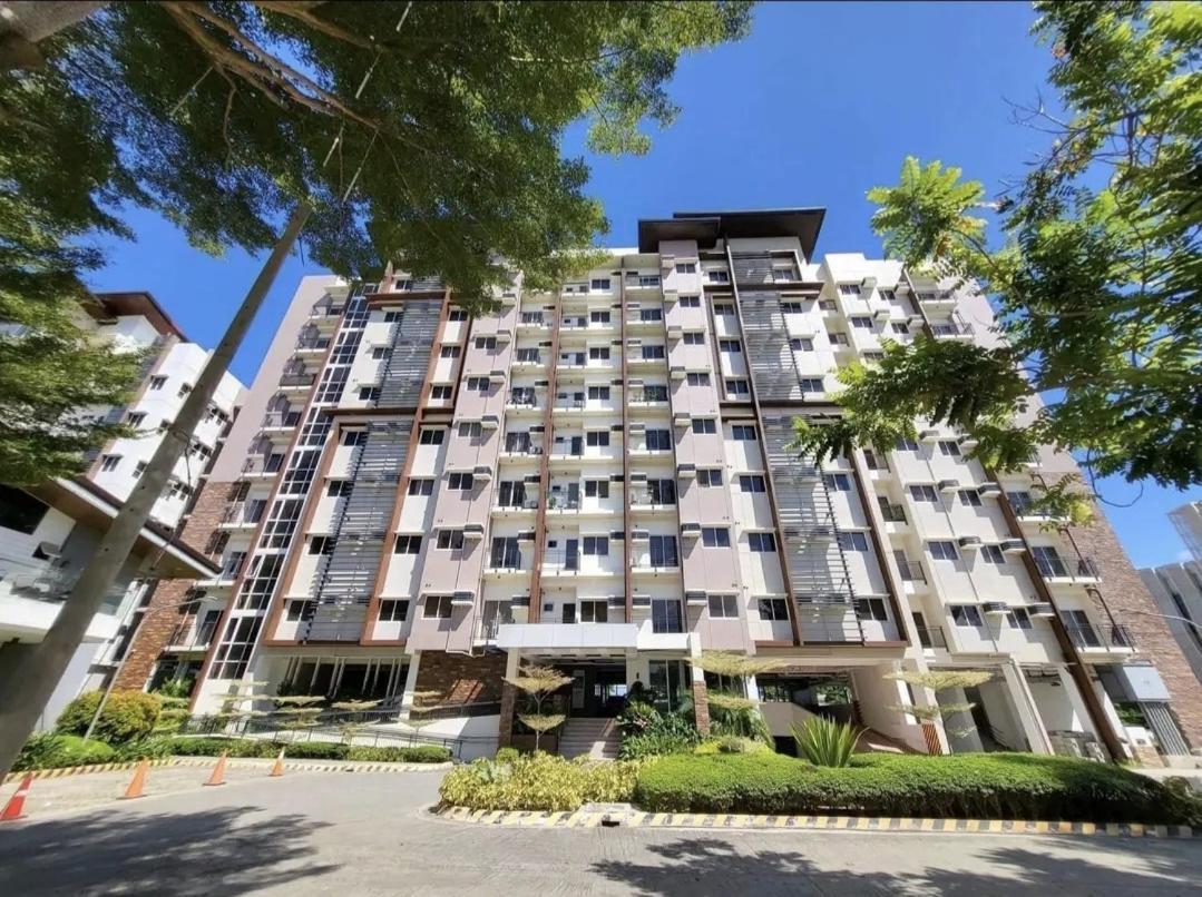 Spacious Minimalist Studio At Matina Enclaves Davao Екстер'єр фото